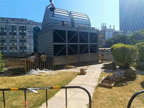 大型玻璃鋼冷卻塔管安裝在狹窄位置省錢,節(jié)能玻璃鋼冷卻塔